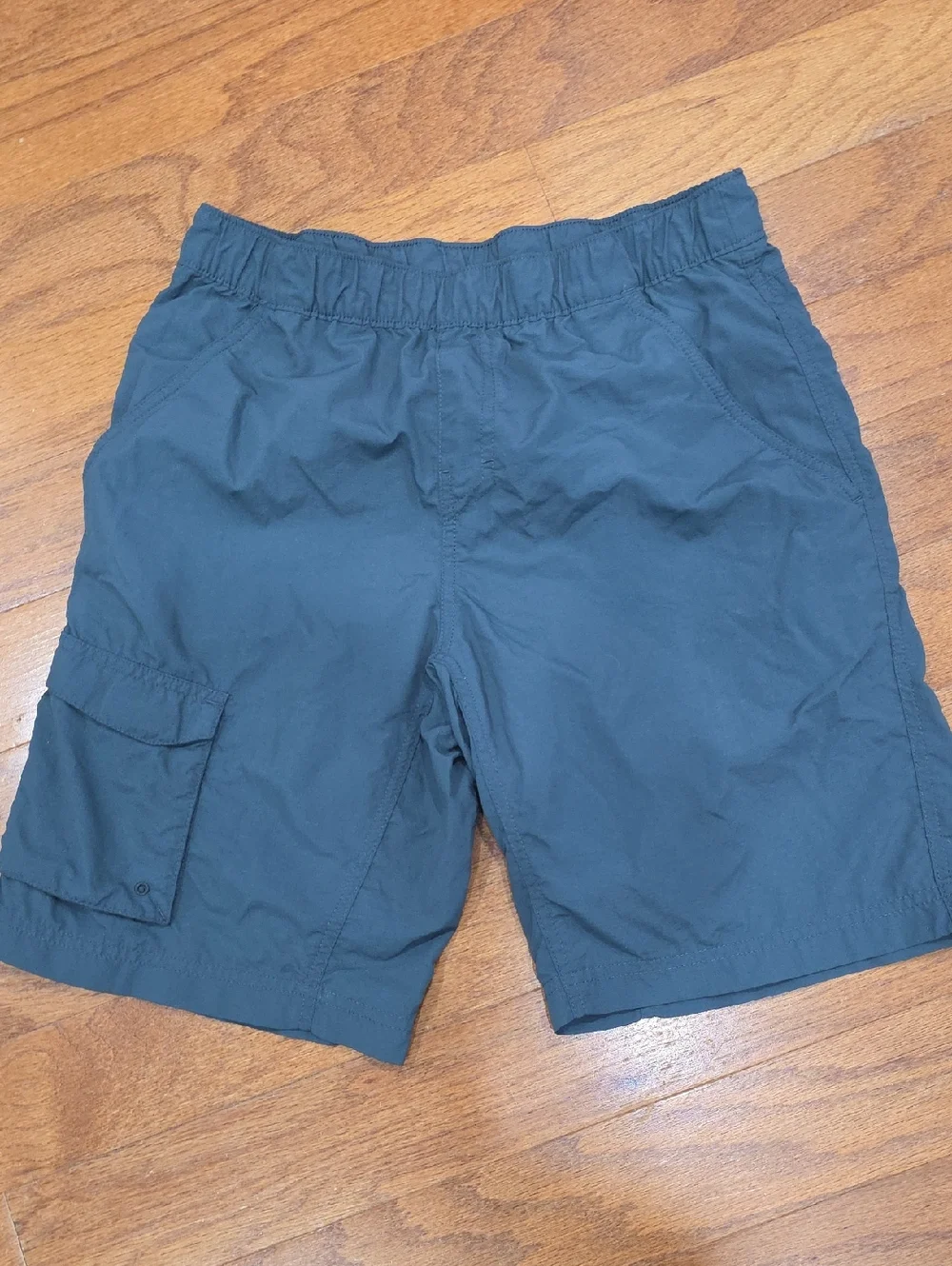 Youth Eleastic Waist Columbia Shorts in Charcoal Gray‎